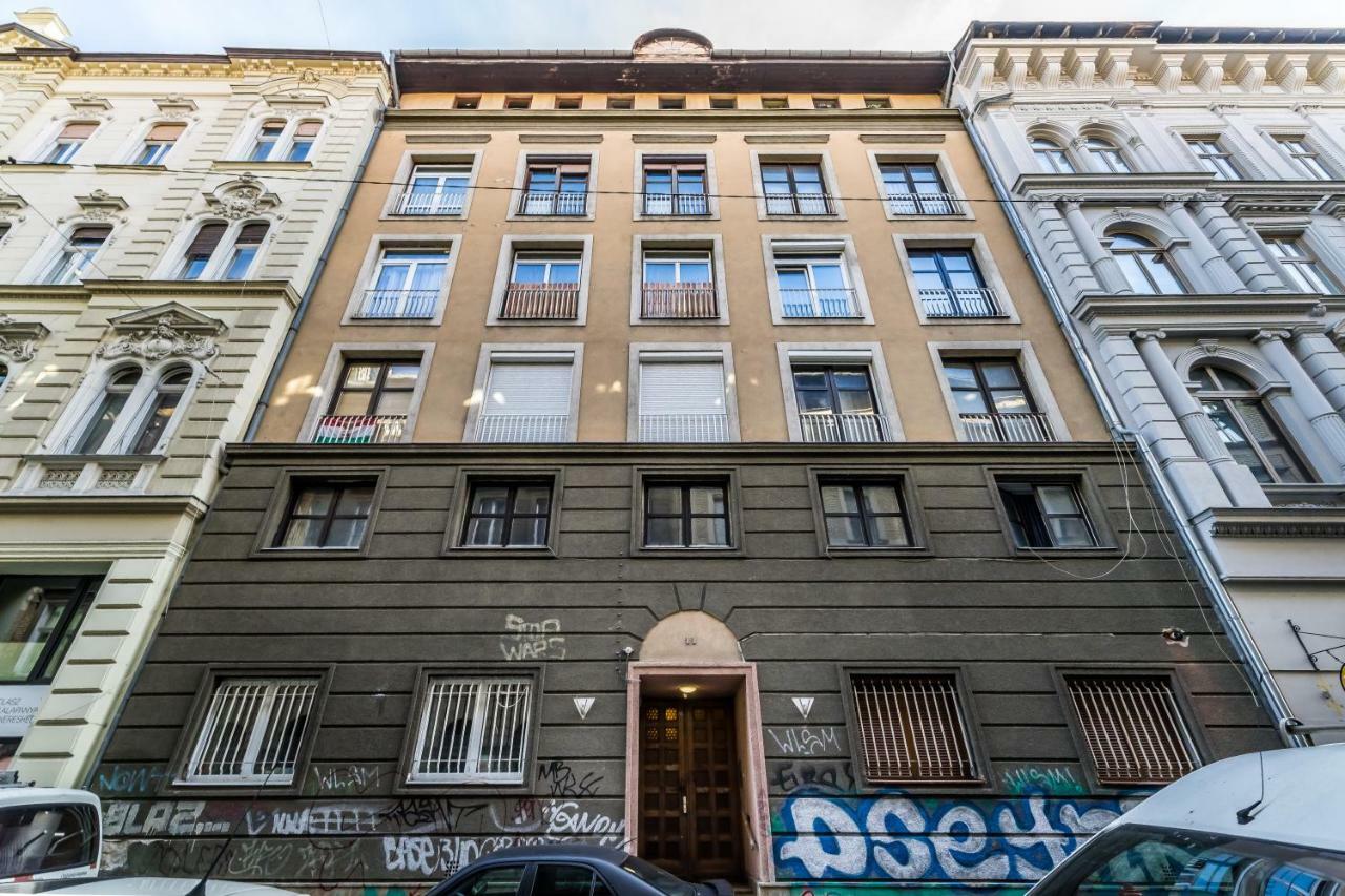 Bpr Emerald City Apartment Budapeşte Dış mekan fotoğraf